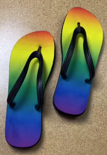 Dye Sublimated Slides with a design